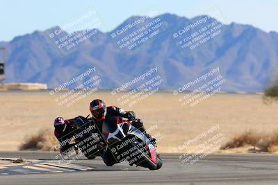 media/Jan-08-2022-SoCal Trackdays (Sat) [[1ec2777125]]/Turn 4 (1145am)/